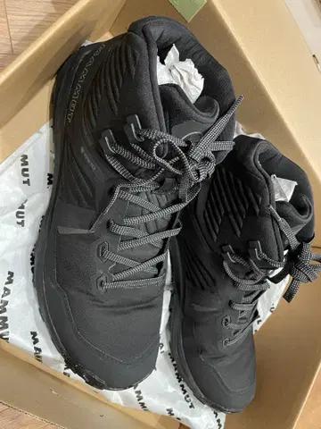 MAMMUT Ultimate III Mid GTX 블랙 26cm