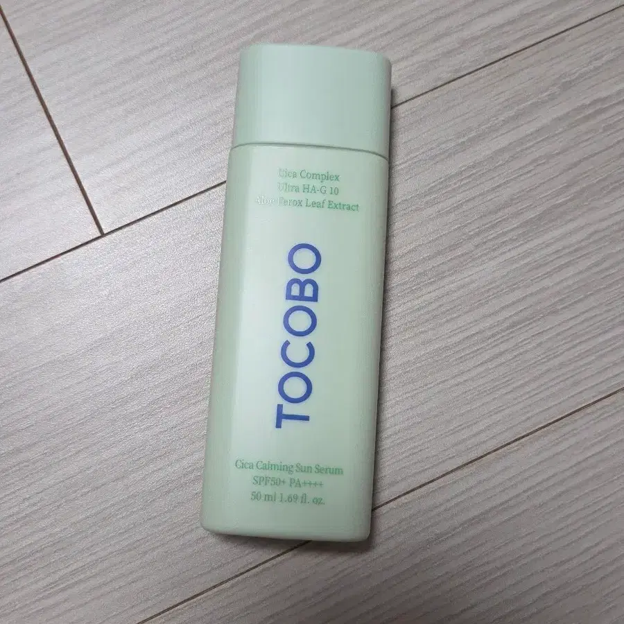 토코보 시카 카밍 선 세럼 SPF50+ PA++++