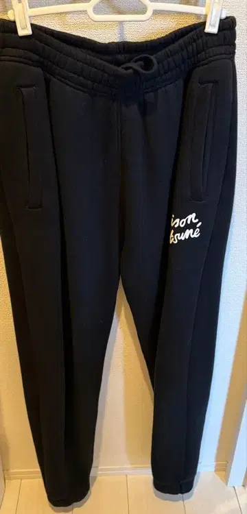 메종 키츠네 스웨트 팬츠 블랙