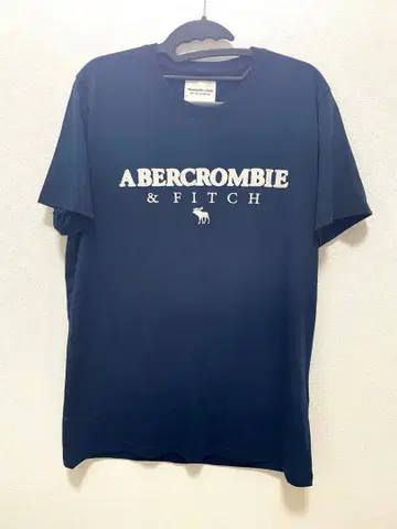 [컨디션 최상] Abercrombie & Fitch 티셔츠 네이비 M