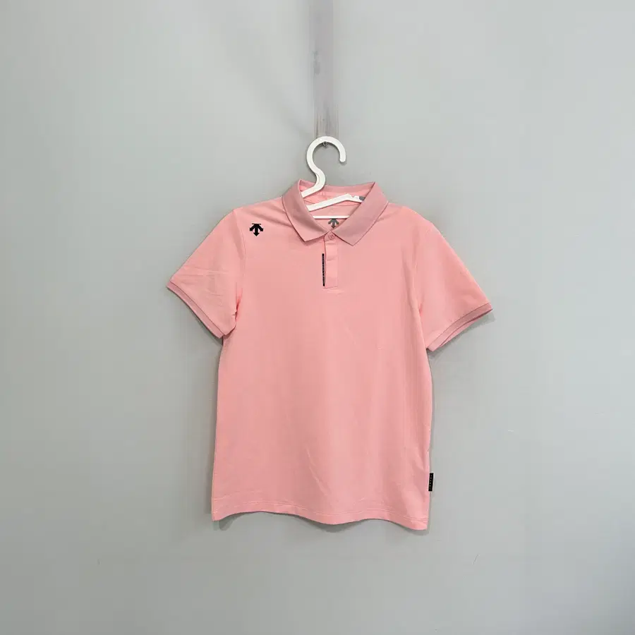 데상트 24SS 여성 반팔 티셔츠 85