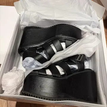 플랫폼 글래디에이터 샌들