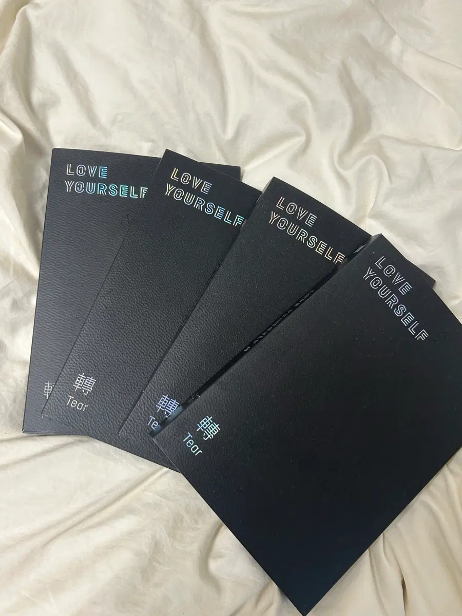 BTS LOVE YOURSELF Tear 앨범 4장