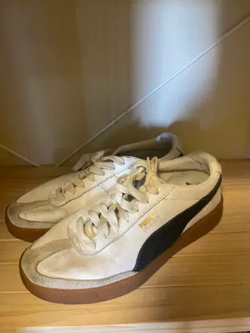 PUMA OSLO-CITY 화이트 블랙 스니커즈