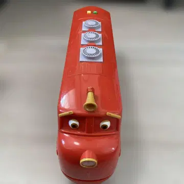 가격 인하 차기 통 큰 윌슨 소리 나는 장난감