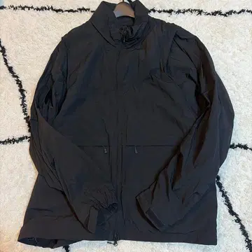 DAIWA PIER39 TECH2WAY Windbreaker Jacket