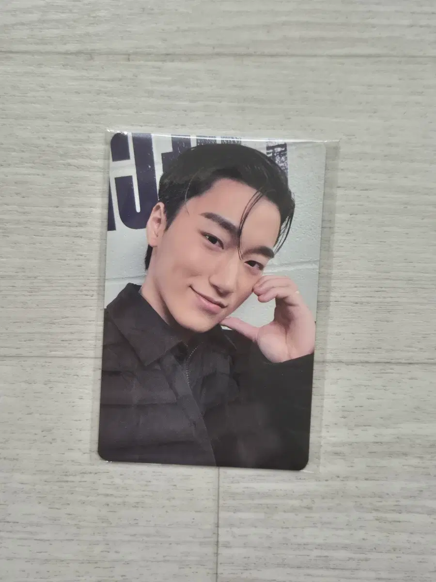 에이티즈 산, 홍중 포카 판매합니다!
