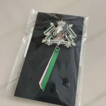 우타프리 탭나이 캐러밴 브로치 료지