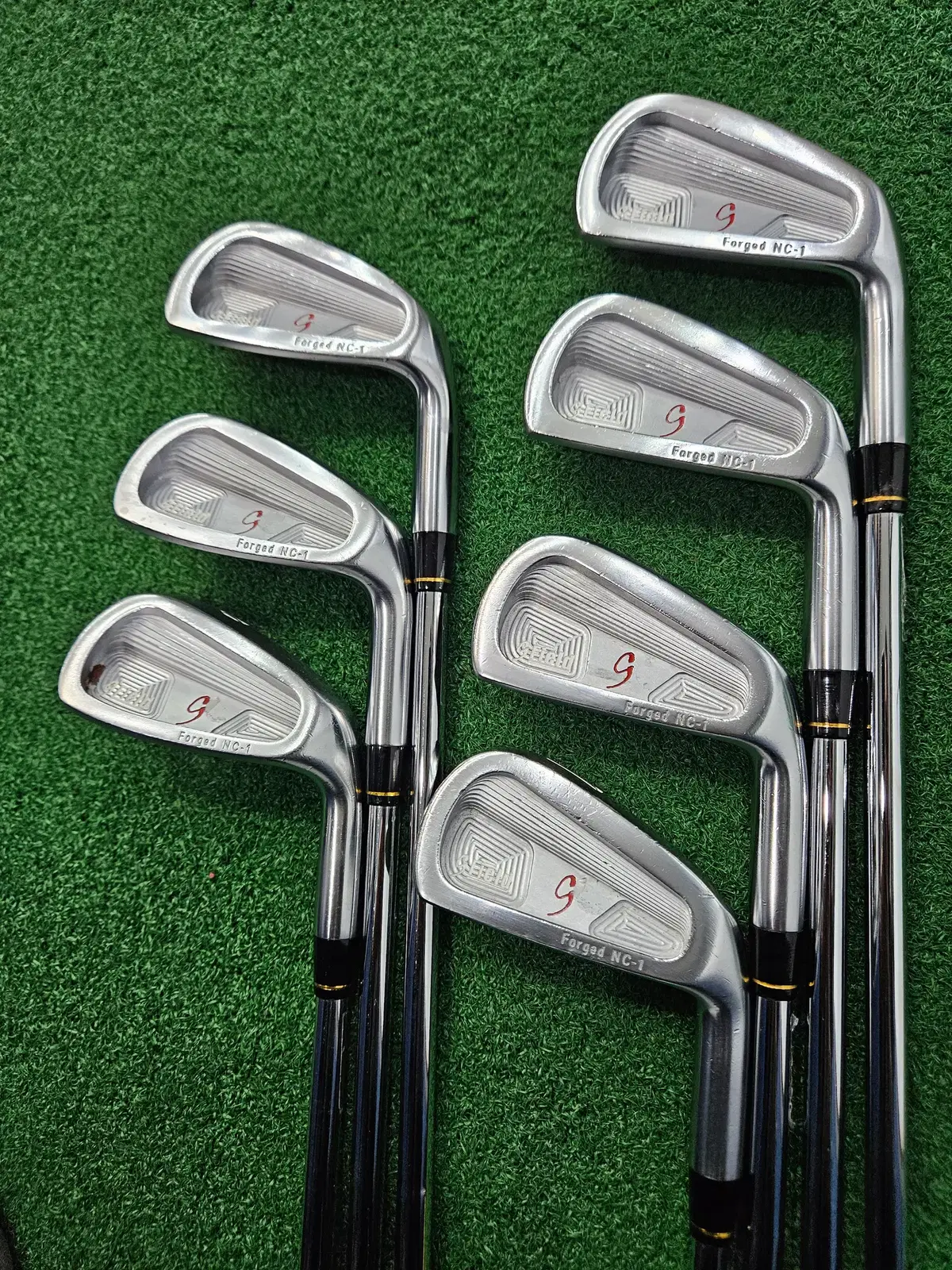 게이지디자인 G-FGD NC 4-P 7아이언 NS 950 S