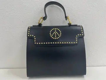 [ 새상품급 ] MOSCHINO 모스키노 스터드 핸드백 블랙