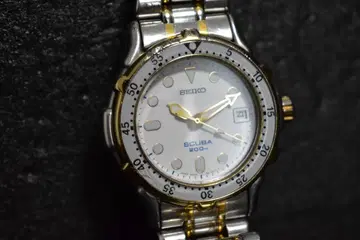 [가동품] SEIKO 세이코 스쿠버 200M 쿼츠 남성용 손목시계