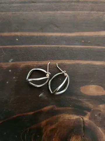 jouete 실버 골드 콤비 후프 귀걸이 양쪽 귀용 1.6mm 정도