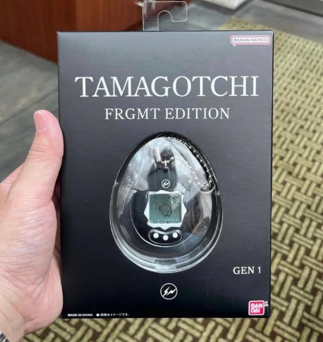 다마고치 FRGMT 에디션 1세대