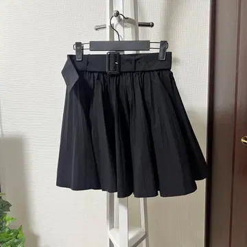 snidel 스나이델 벨트 포함 블랙 플레어 스커트