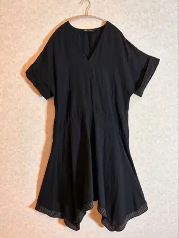 ZARA V넥 반팔 원피스 블랙 에스닉 리조트 린넨