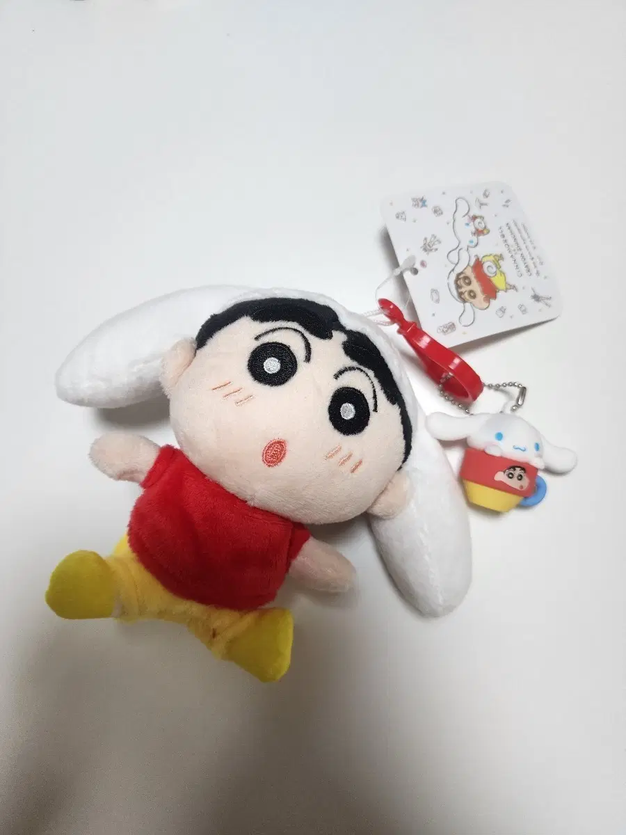 이디야 짱구 시나모롤 키링 인형 일괄