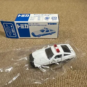 이토요카도 한정판 토미카 닛산 페어레이디 Z300ZX 순찰차