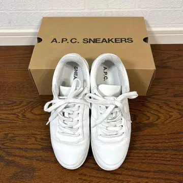 A.P.C. SNEAKERS 가죽 로우컷 스니커즈