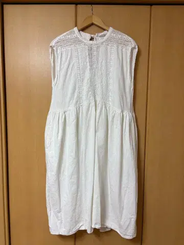 SM2 슬리브리스 원피스