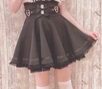 LIZ LISA 볼륨 플레어 스커트