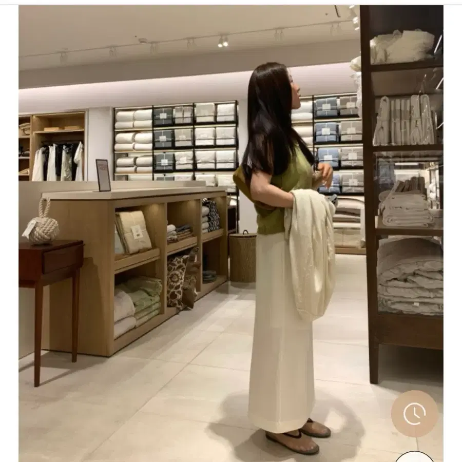 워닌 해이원 (핫썸머 하이드스커트)