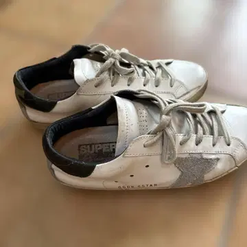 Golden Goose SUPERSTAR 스니커즈