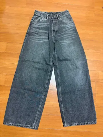 ZARA 배기핏 데님 팬츠 EUR 34