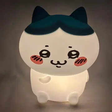 치이카와 하치와레 룸 라이트