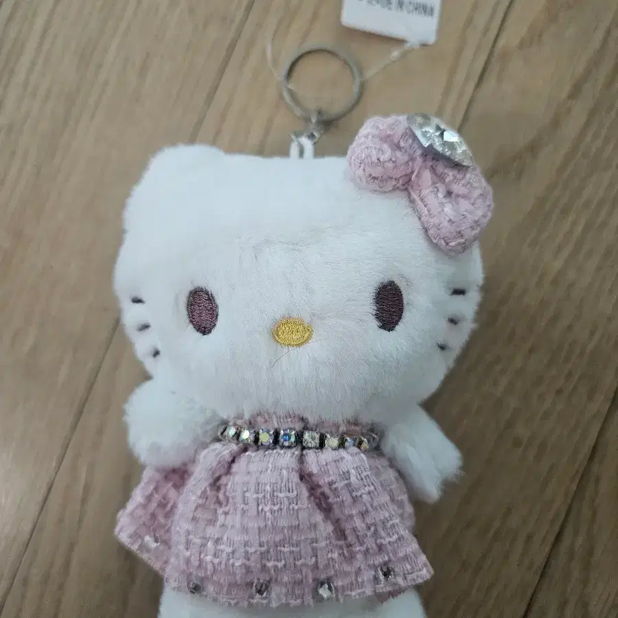 헬로키티 인형 키링 핑크 트위드 원피스
