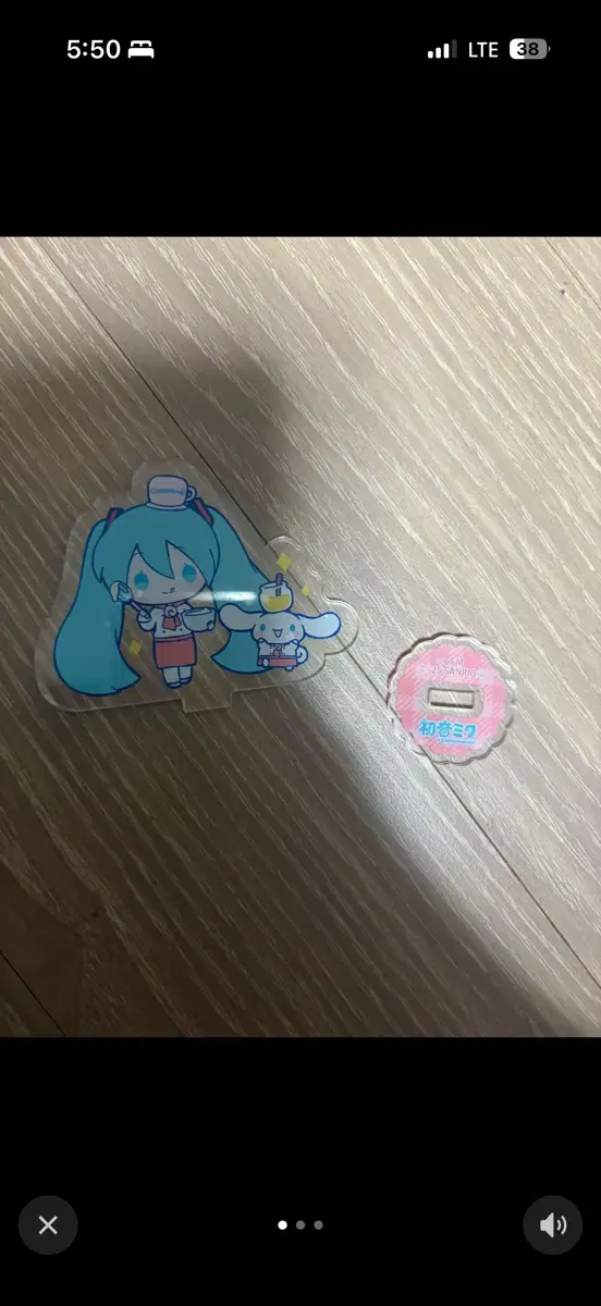 미쿠 시나모롤 아크릴 피규어