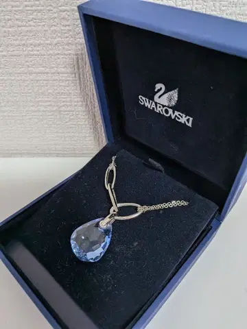 SWAROVSKI 스와로브스키 목걸이 블루 크리스탈