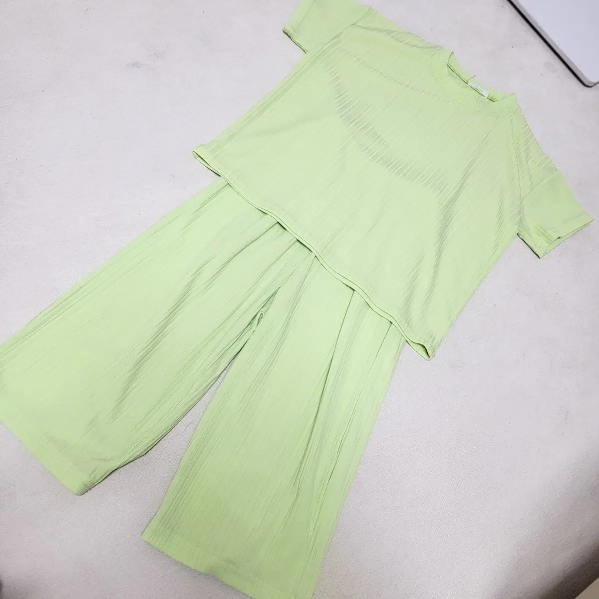 [L] 블랙빈 플리츠상하