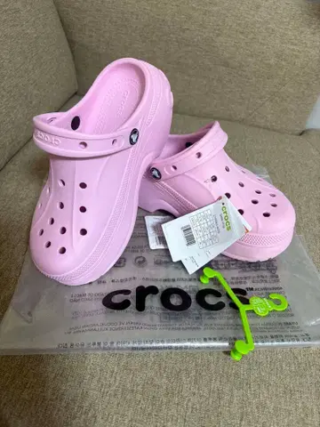 Crocs 벨라 클로그 샌들 핑크