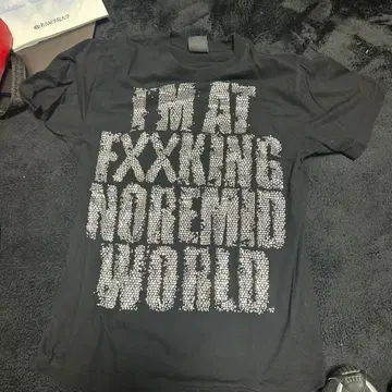 NOREMID WORLD 큐빅 티셔츠 블랙