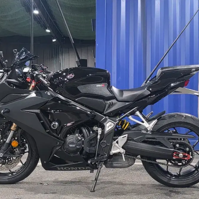21년식 혼다 cbr650r (15,000km / 병적 관리 / 3무)