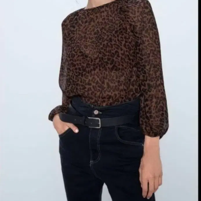 55-66) 새제품 ZARA 자라 레오파드 패턴 쉬폰 블라우스