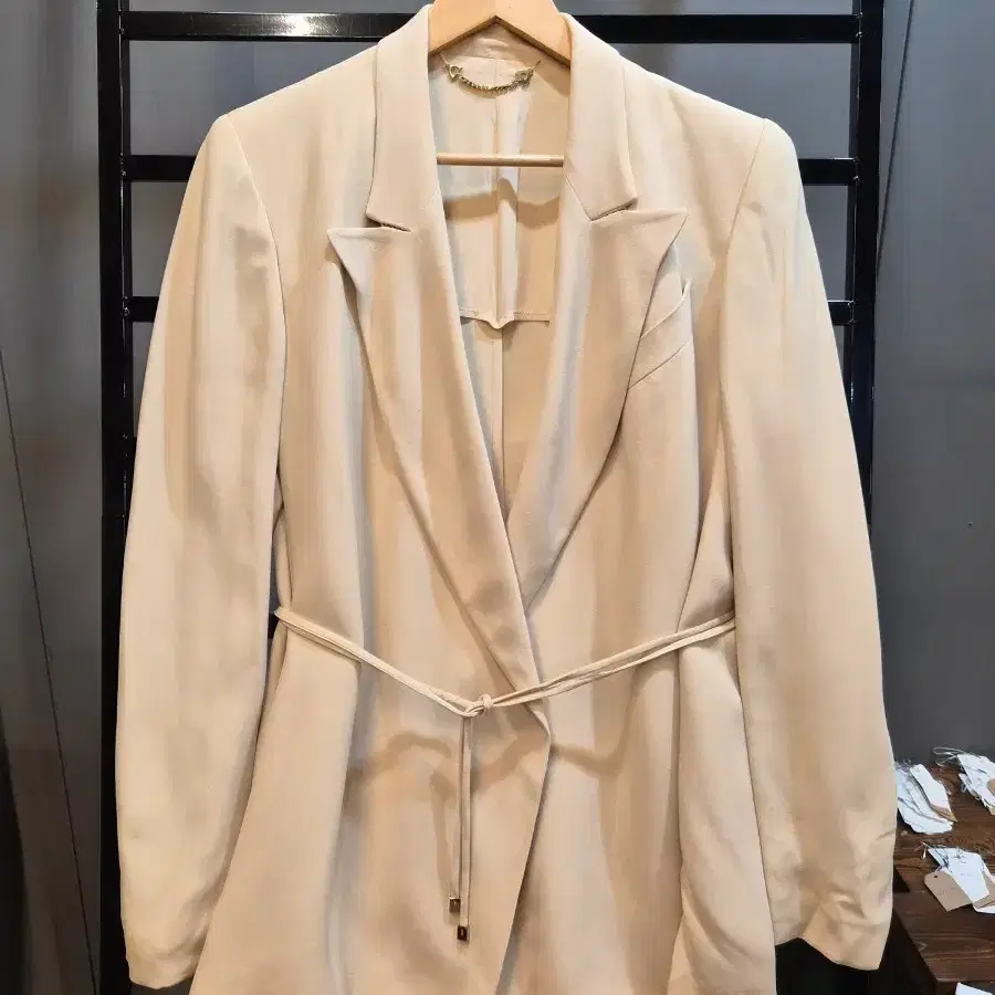 [48] 구찌 GUCCI 아이보리 오버사이즈 롱 자켓 여성 49.0