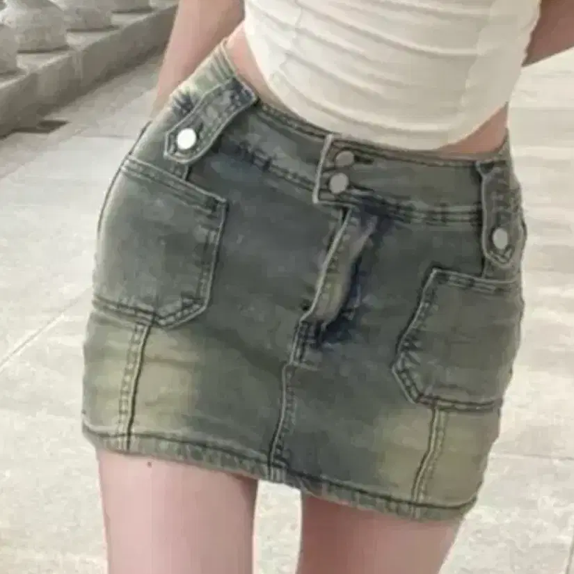 에이블리 몸매보정 y2k 빈티지워싱 청치마 (교신 o)