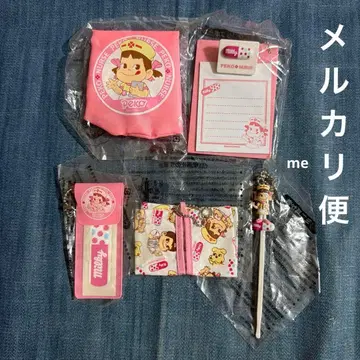 페코짱 간호사 귀이개 반창고 메모 복조리 티슈 커버 세트