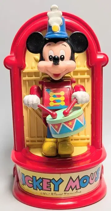 타카라토미 WALT DISNEY PRODUCTIONS 미키 퍼레이드 북