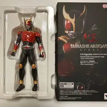 S.H.Figuarts 진골조제법 가면라이더 쿠우가 마이티 폼