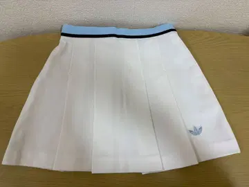 [레어] 70s 아디다스 데상트제 플리츠 스커트 서독 빈티지
