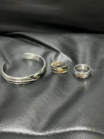 페더 모티브 뱅글 반지 세트