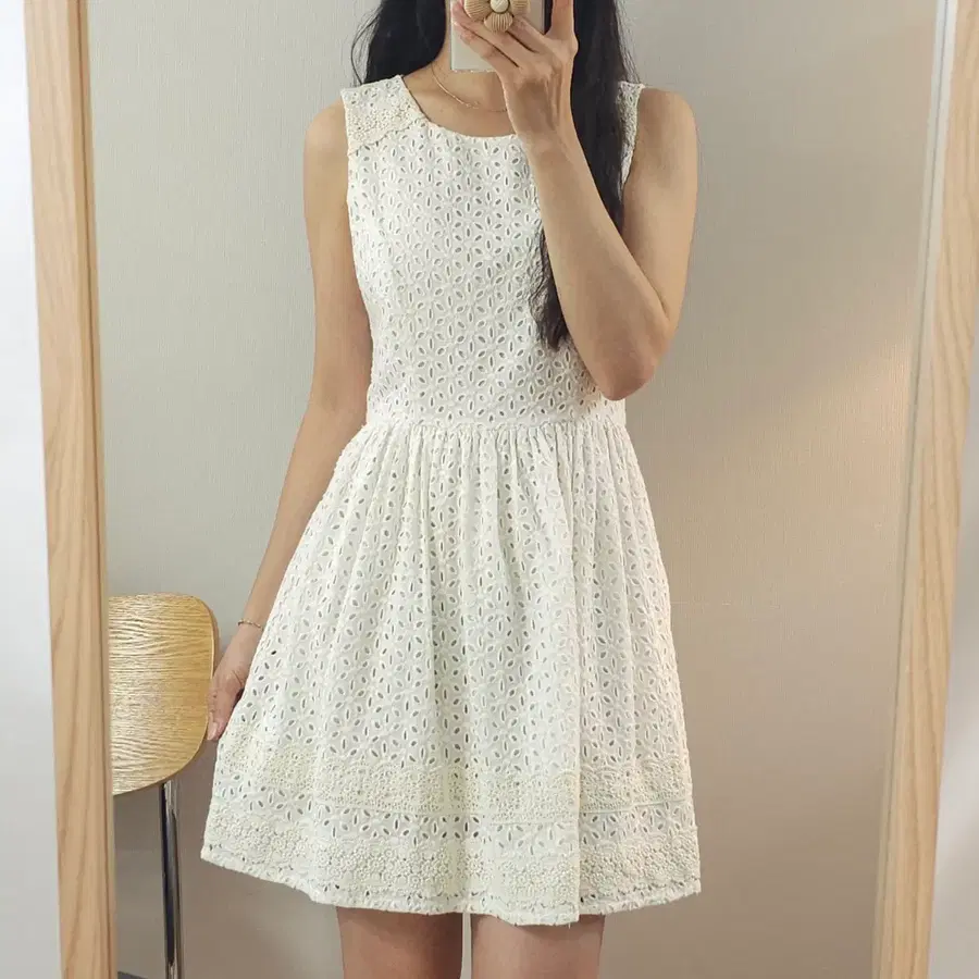 (S)포에버21 여성 민소매 원피스 아일렛 펀칭 레이스 W4253