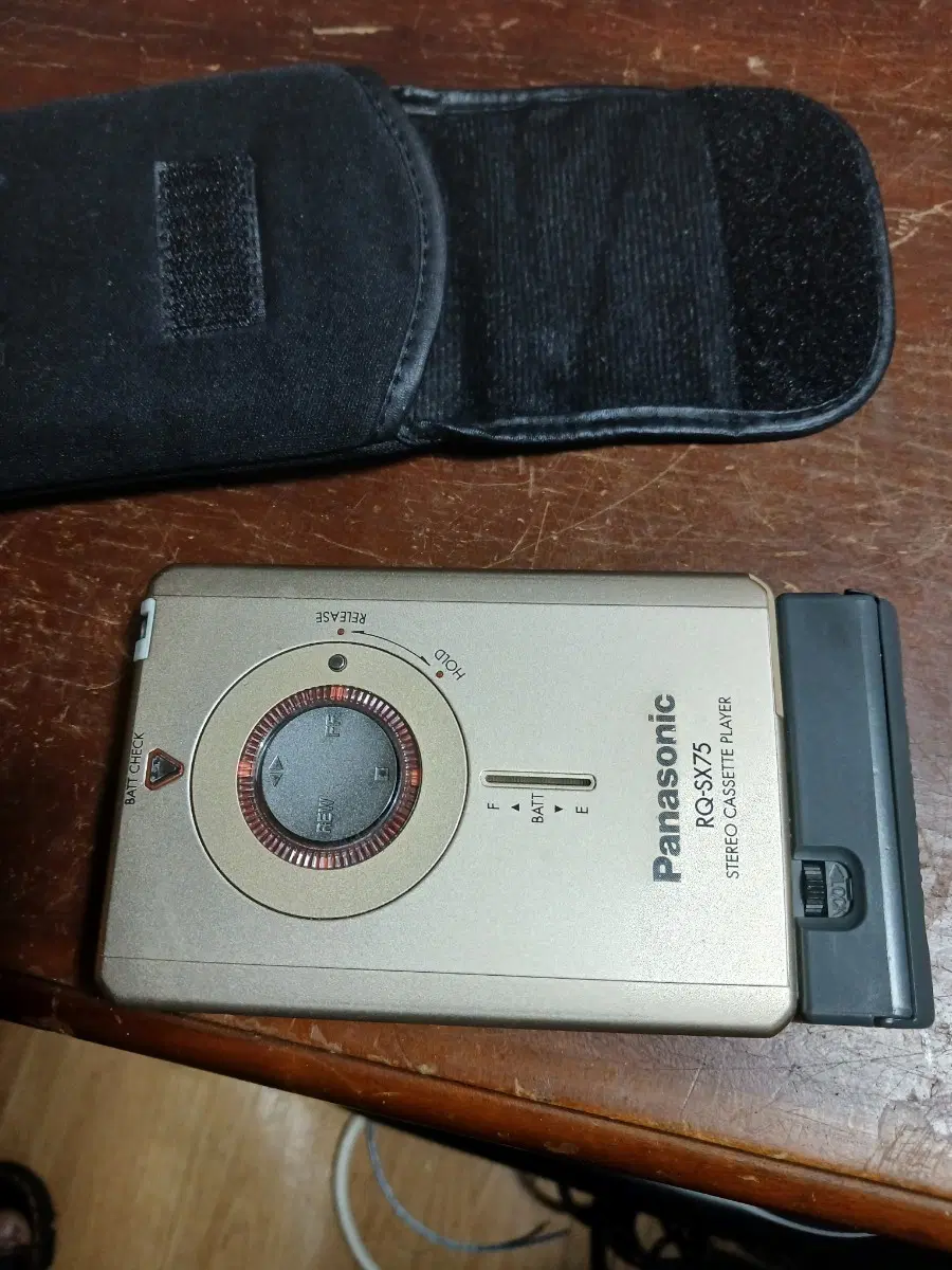파나소닉 RQ-SX75 스테레오 카세트 플레이어