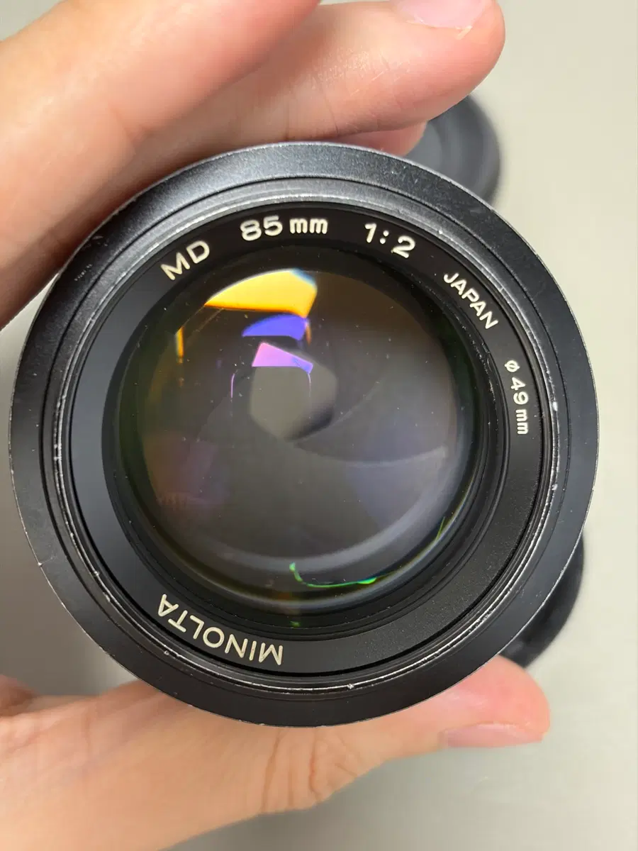 미놀타 MD 85mm F2 렌즈