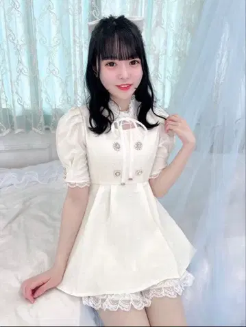 미사용 새상품 택 포함 ROJITA 꽃무늬 자카드 셋업 로지타