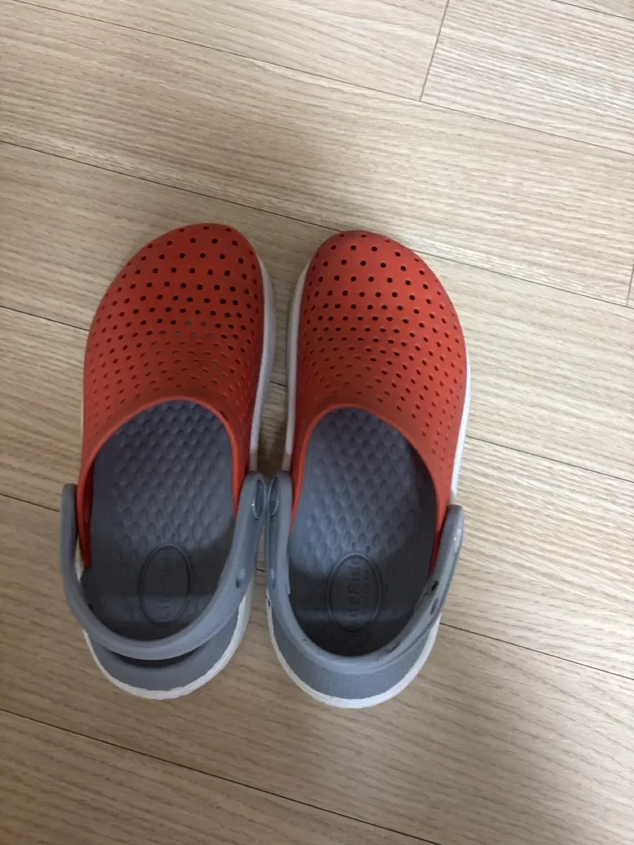 아동 크록스 c12