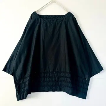 nest Robe 네스트로브 코튼 레이스 자수 블라우스 블랙