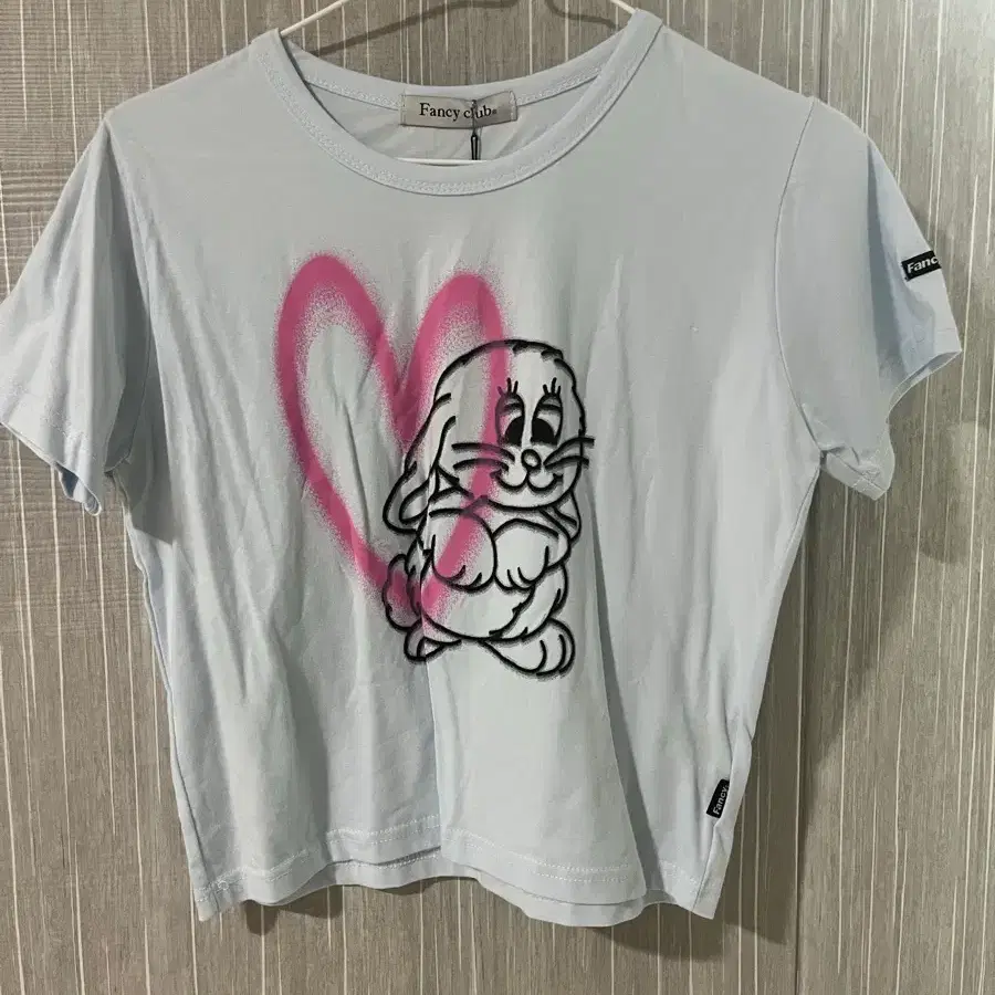 (새상품)팬시클럽 토끼 블루티셔츠